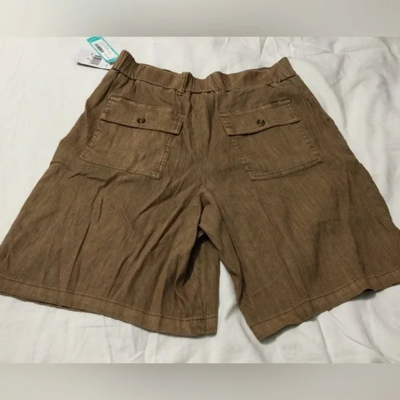 Kut from the Kloth Nicolette Line Short w/ Pleats Chocolate Size 10 - Picture 3 of 8